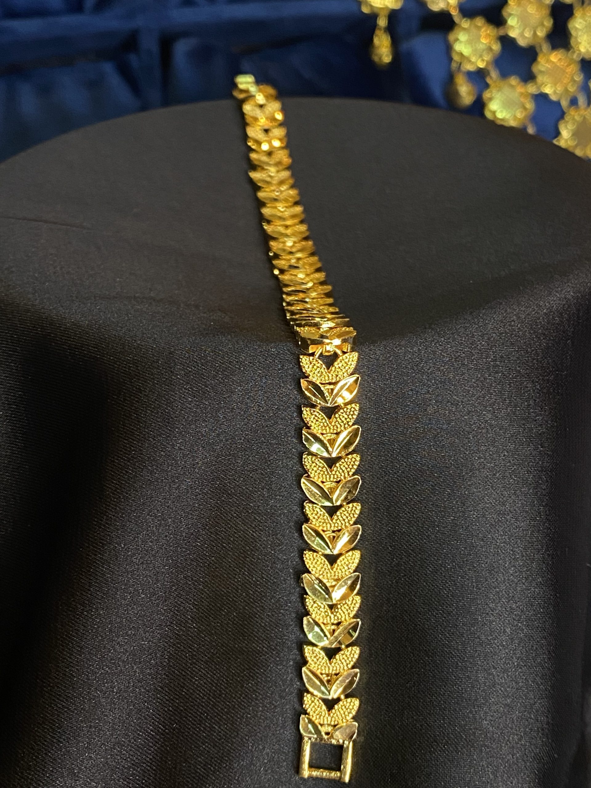 Gold Elegant Bracelet - Image 2